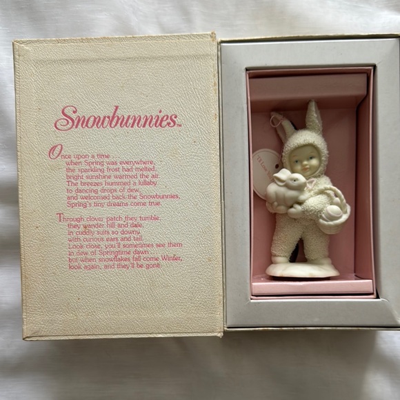 Snowbunnies - Picture 2 of 3